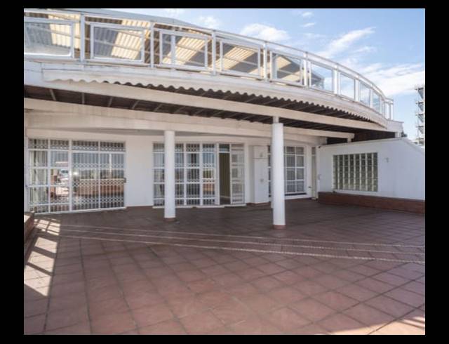 4 BEDROOM APARTMENT TO LET IN MUSGRAVE